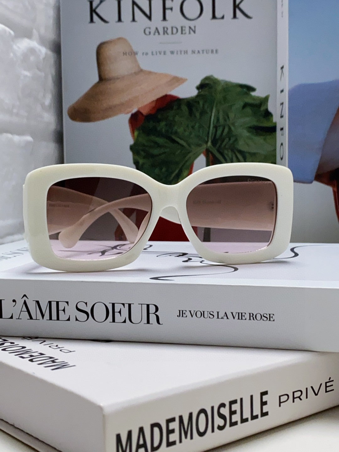 Chanel Fashion Silver Lens Sunglasses for Men & Women - 448938