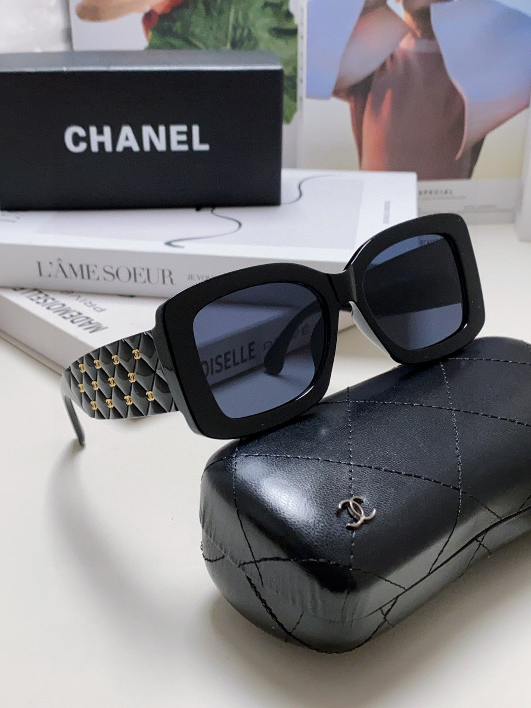 Chanel Fashion Gold Lens Sunglasses for Men & Women - 448940 - detail image 9