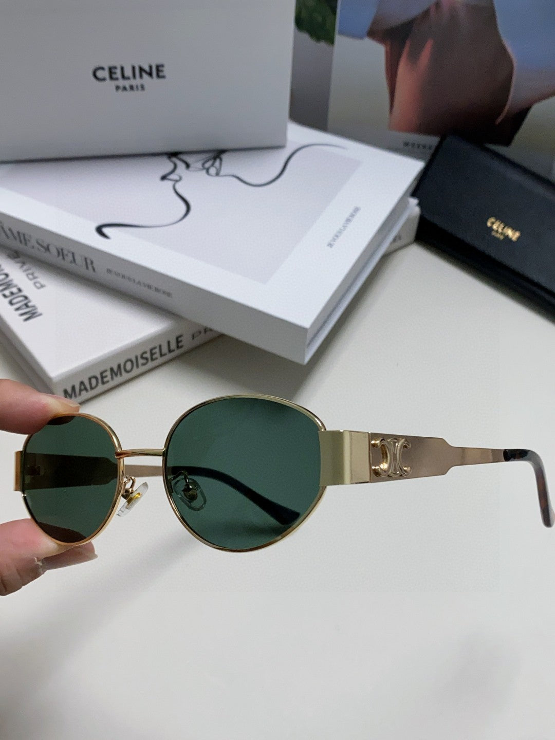 Celine Cat-Eye Gray Lens Sunglasses for Men & Women - detail image 4