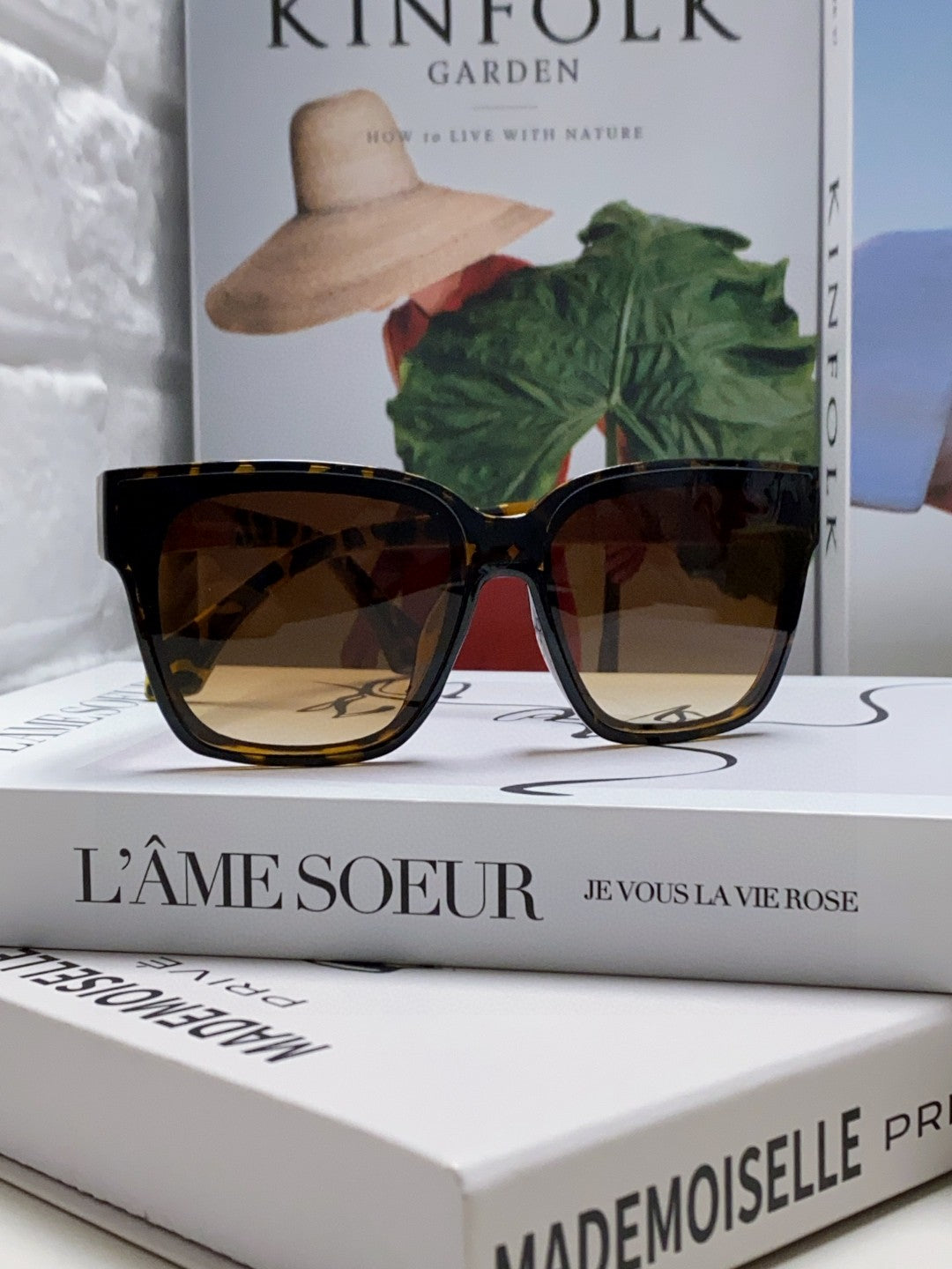 Burberry Polarized Fashion Brown Lens Sunglasses for Men & Women