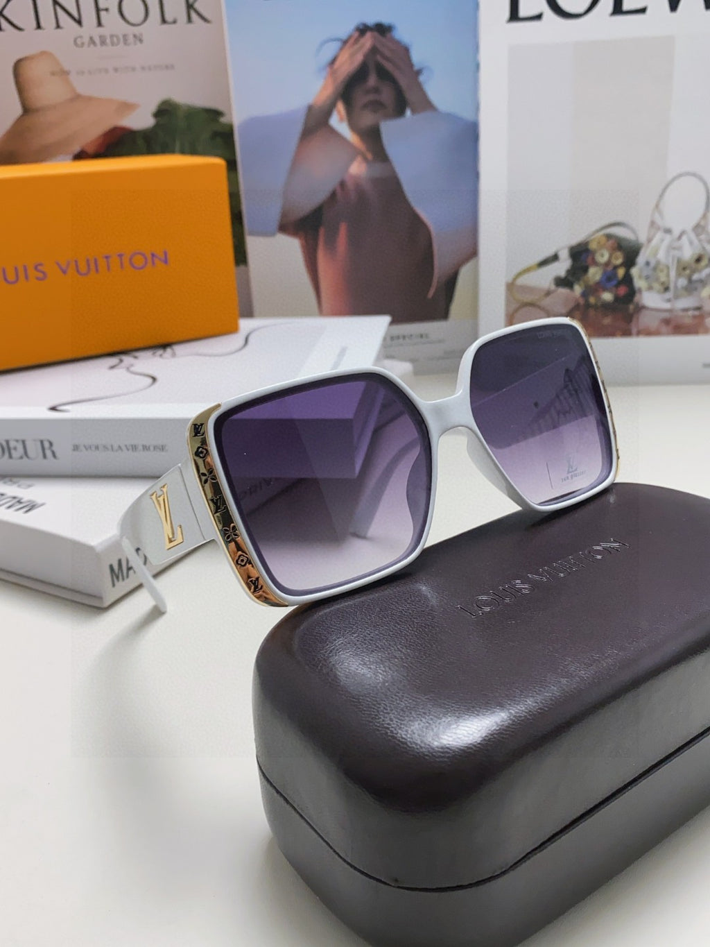 Louis Vuitton Square Red Lens Sunglasses for Women - detail image 7