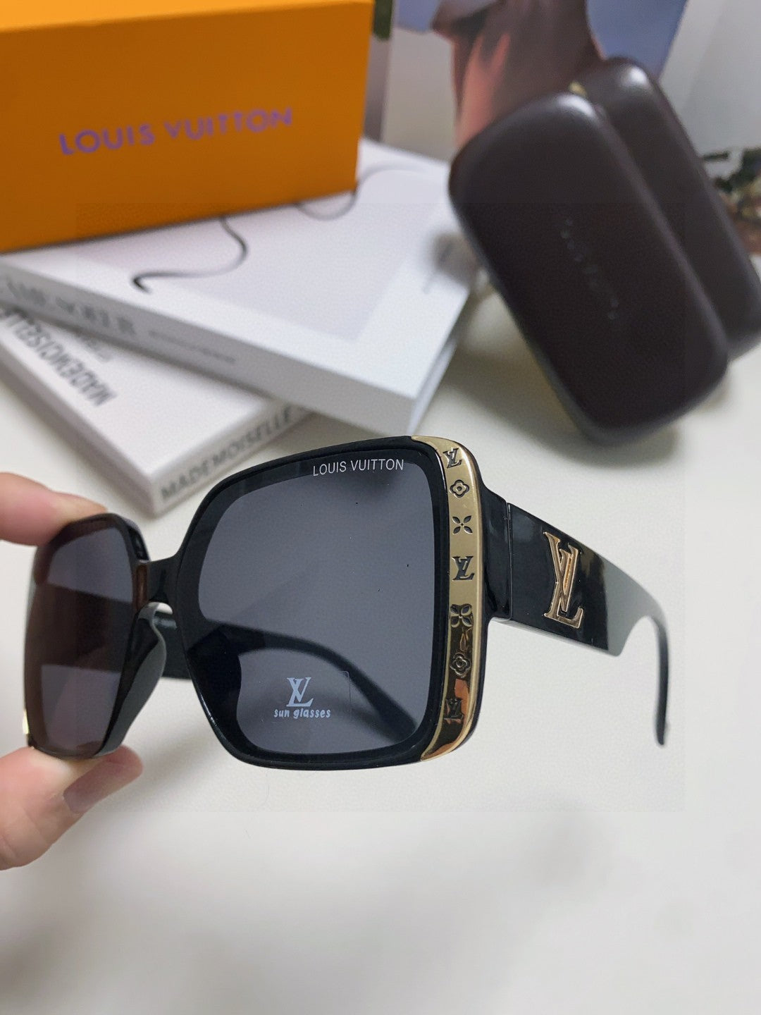 Louis Vuitton Square Black Lens Sunglasses for Women - detail image 7