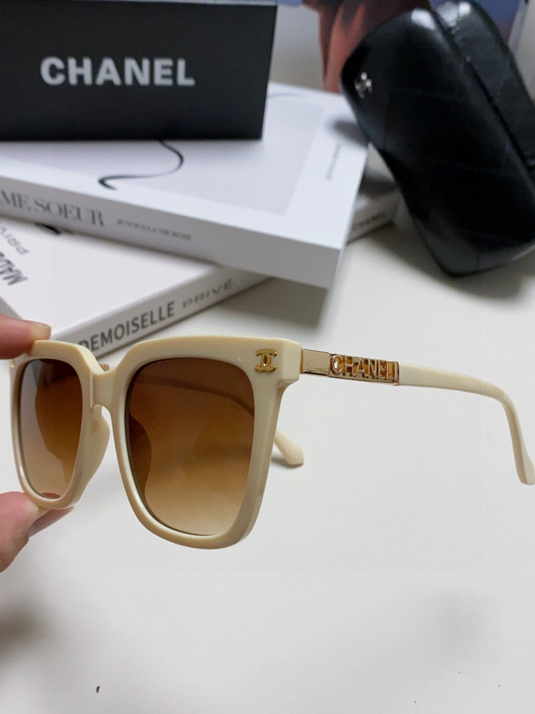 Chanel Square Brown Lens Sunglasses for Men & Women - 465042 - detail image 5