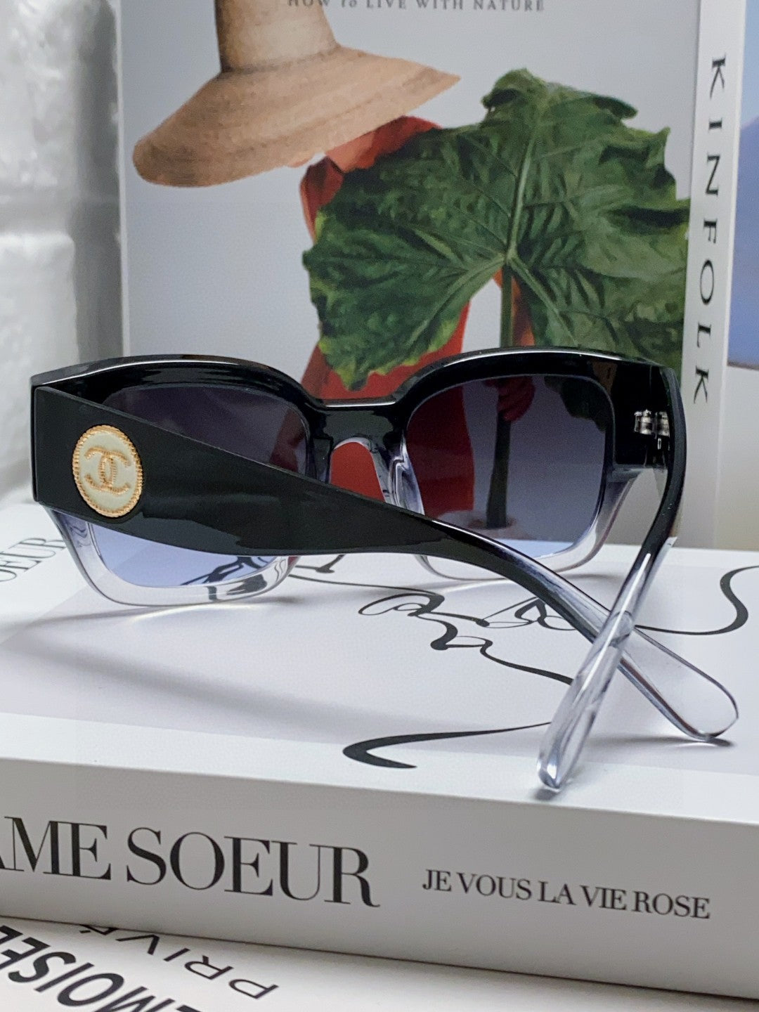 Chanel Fashion Gray Lens Sunglasses for Men & Women - 465043 - detail image 2