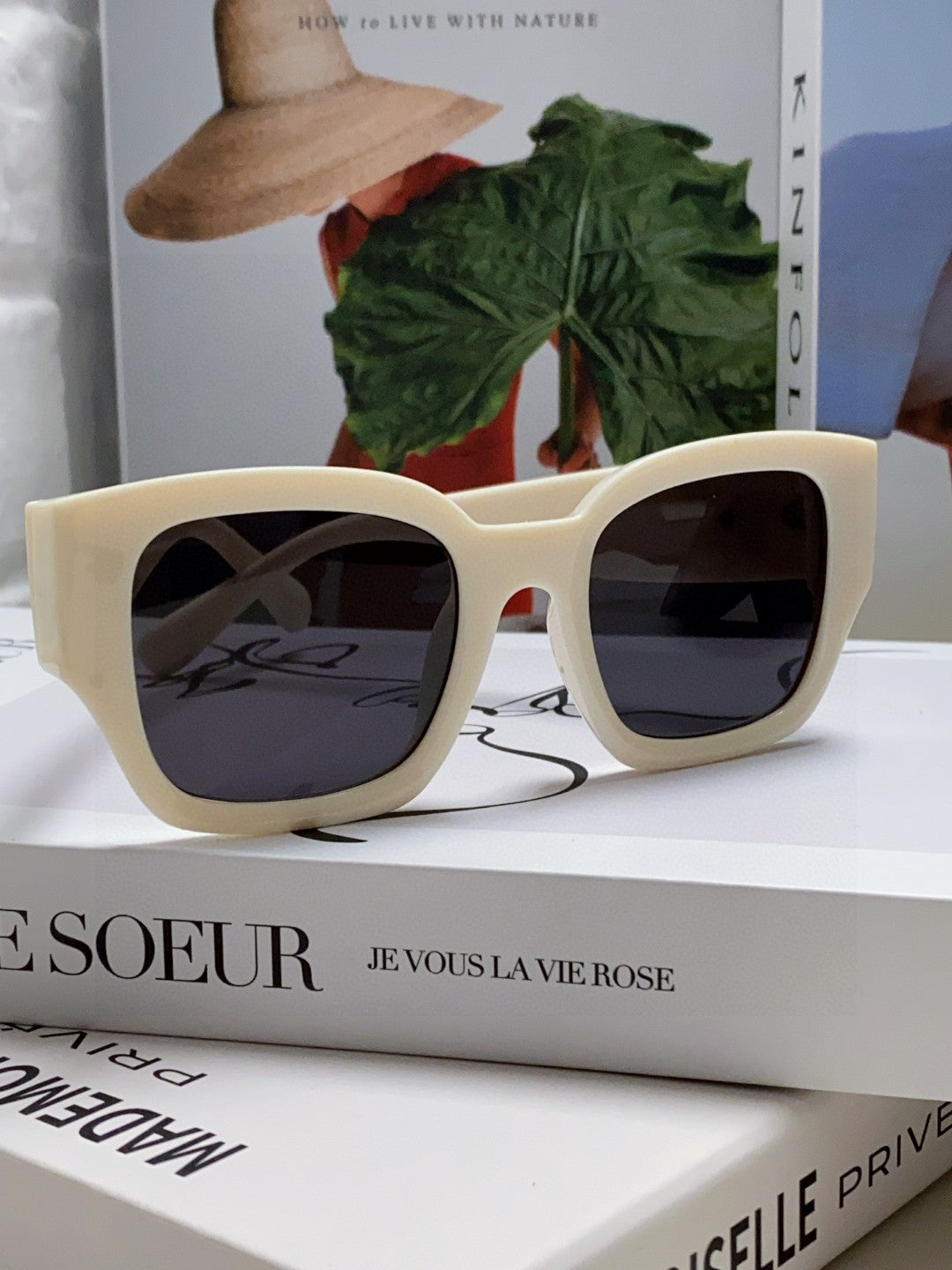 Chanel Fashion Gray Lens Sunglasses for Men & Women - 465044