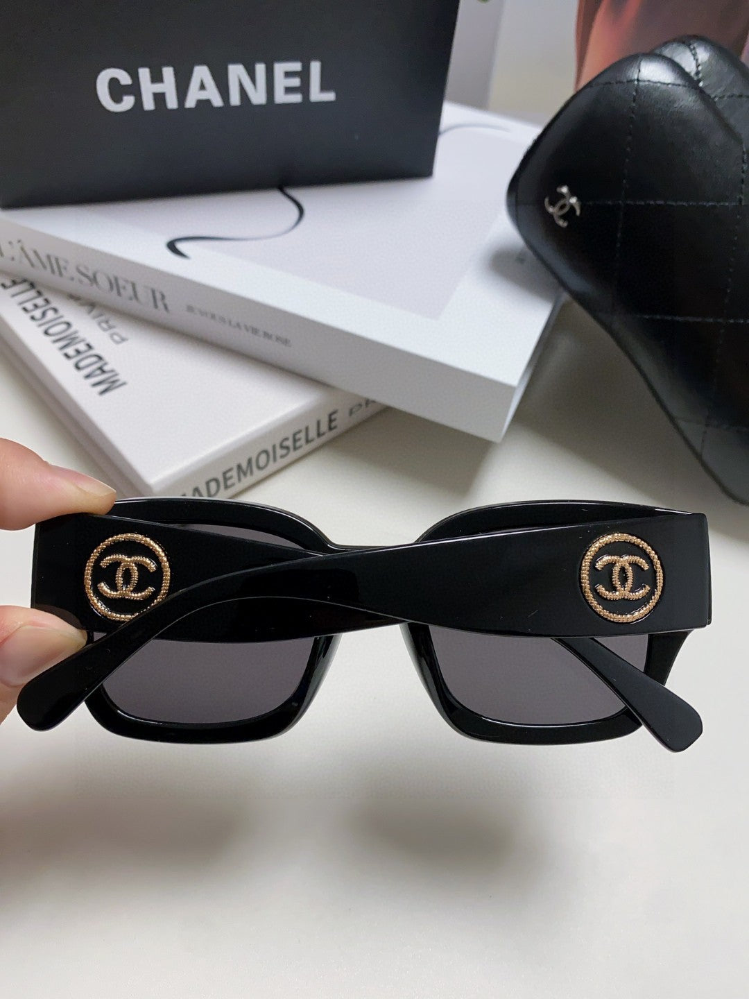 Chanel Fashion Brown Lens Sunglasses for Men & Women - 465046 - detail image 4