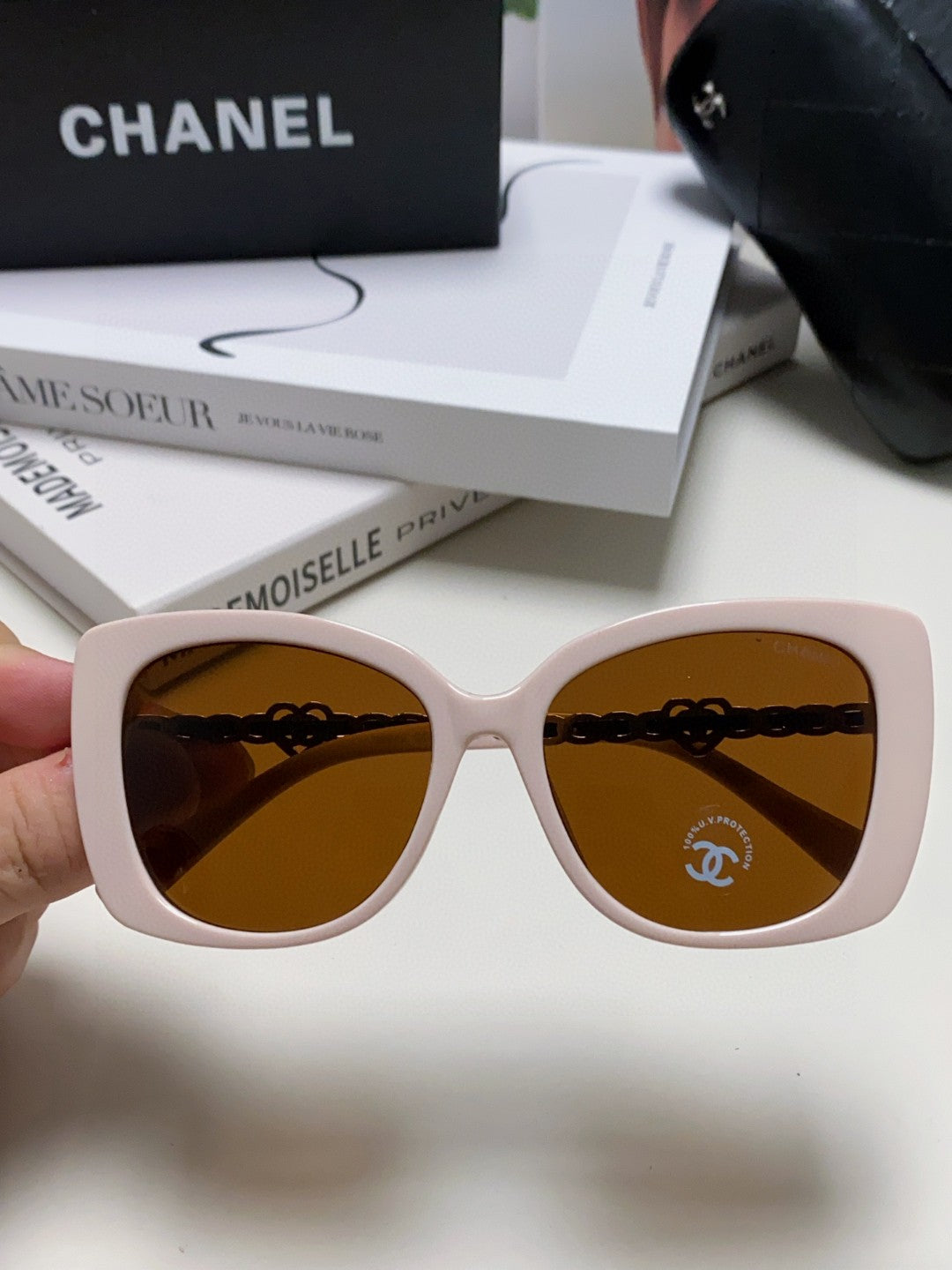 Chanel Metal Cat-Eye Brown Lens Sunglasses for Women - detail image 3