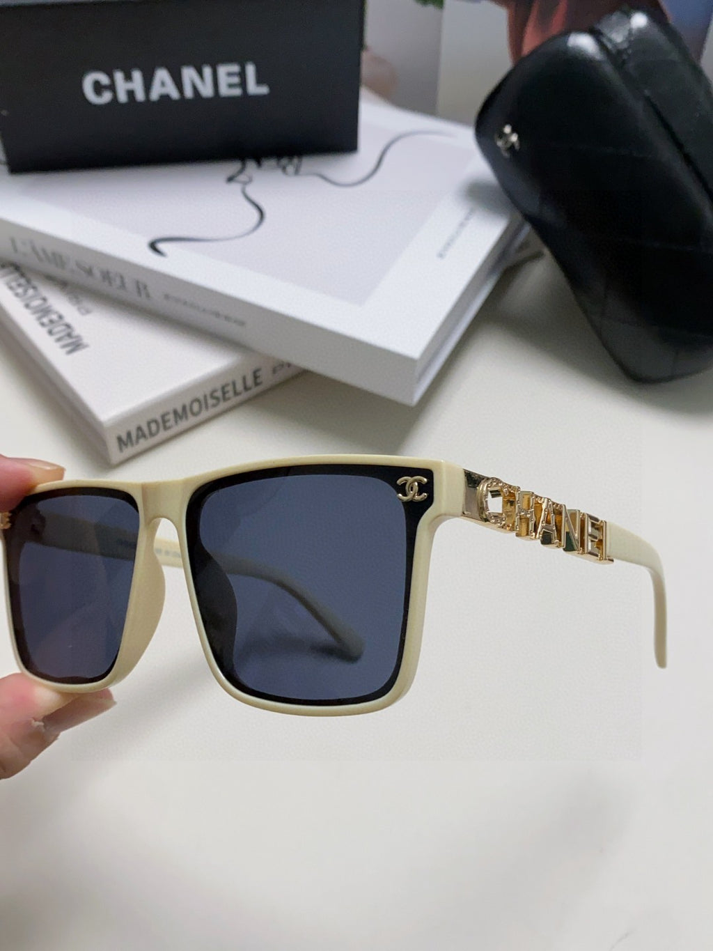Chanel Polarized Square Black Lens Sunglasses for Women - detail image 4