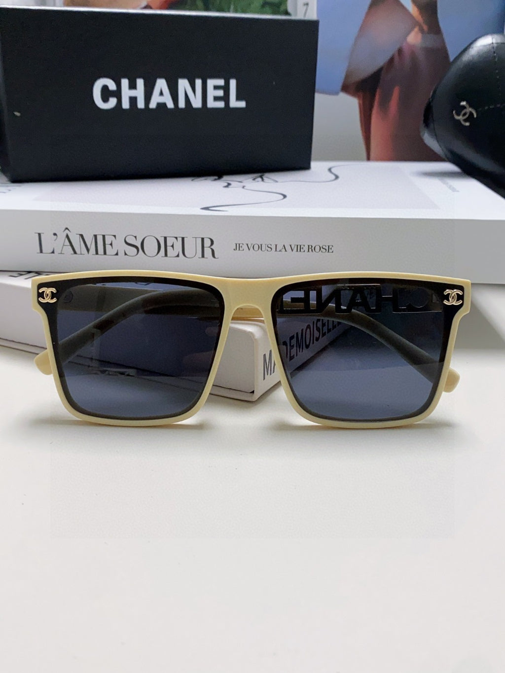 Chanel Polarized Square Black Lens Sunglasses for Women - detail image 5