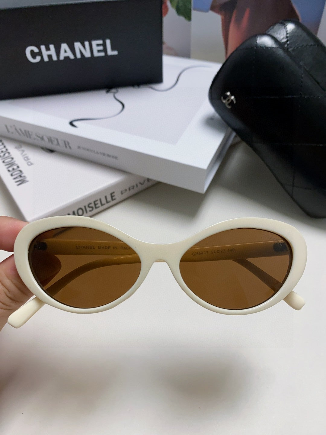 Chanel Cat-Eye Brown Lens Sunglasses for Men & Women - 465056 - detail image 3