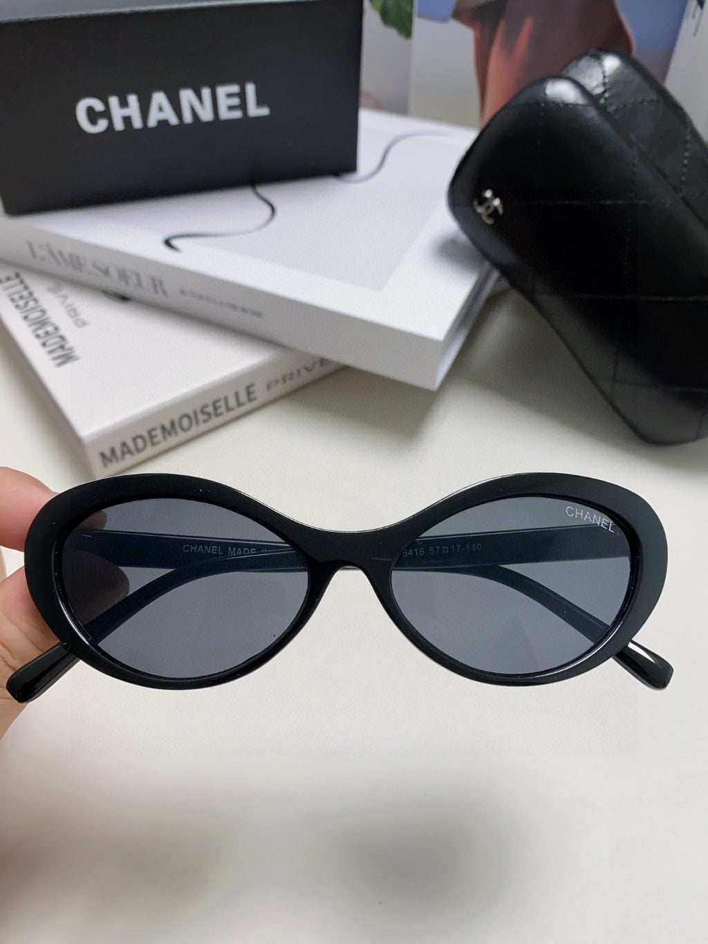 Chanel Cat-Eye Brown Lens Sunglasses for Men & Women - 465058 - detail image 2