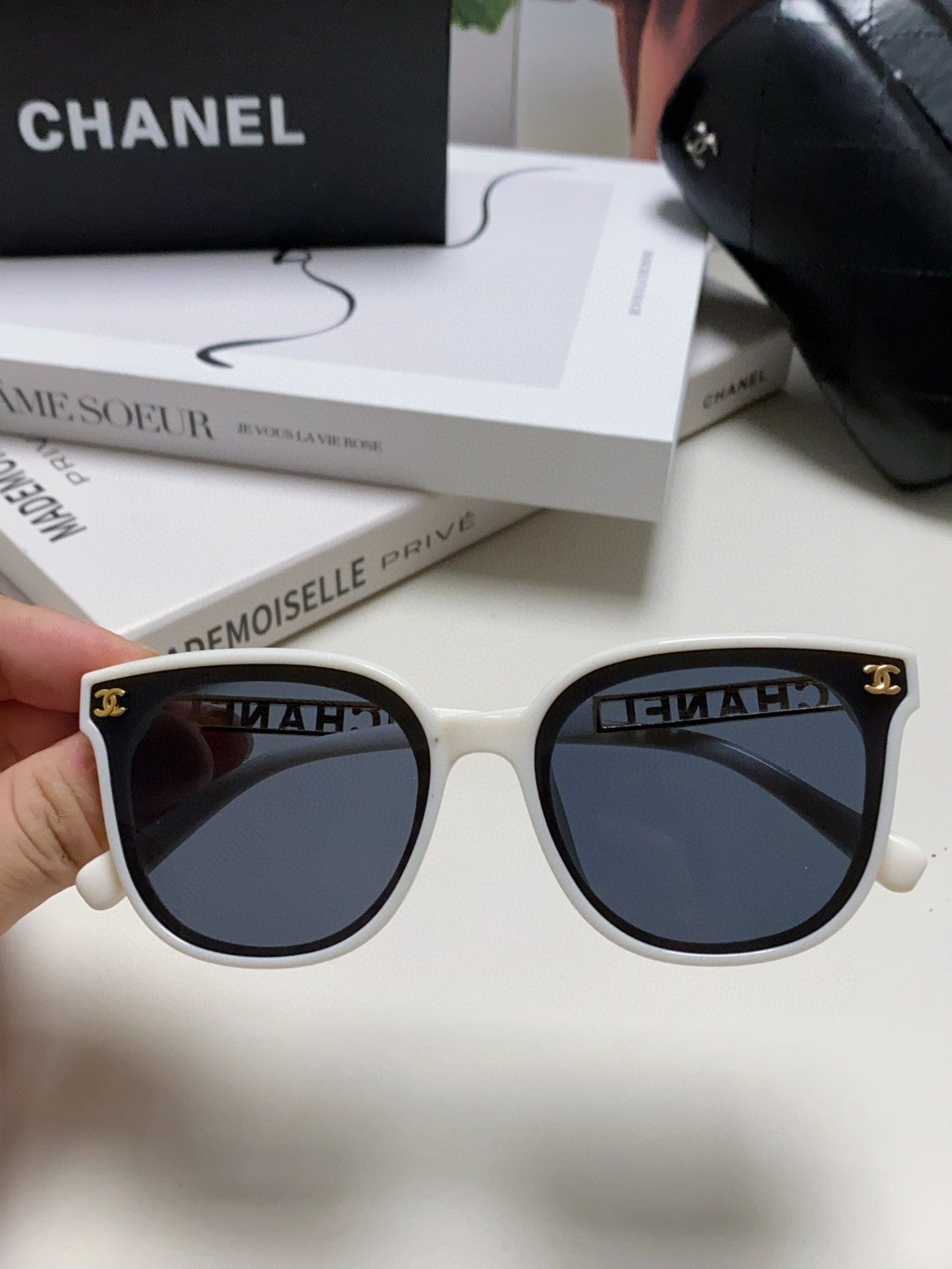 Chanel Square Gray Lens Sunglasses for Men & Women - detail image 2