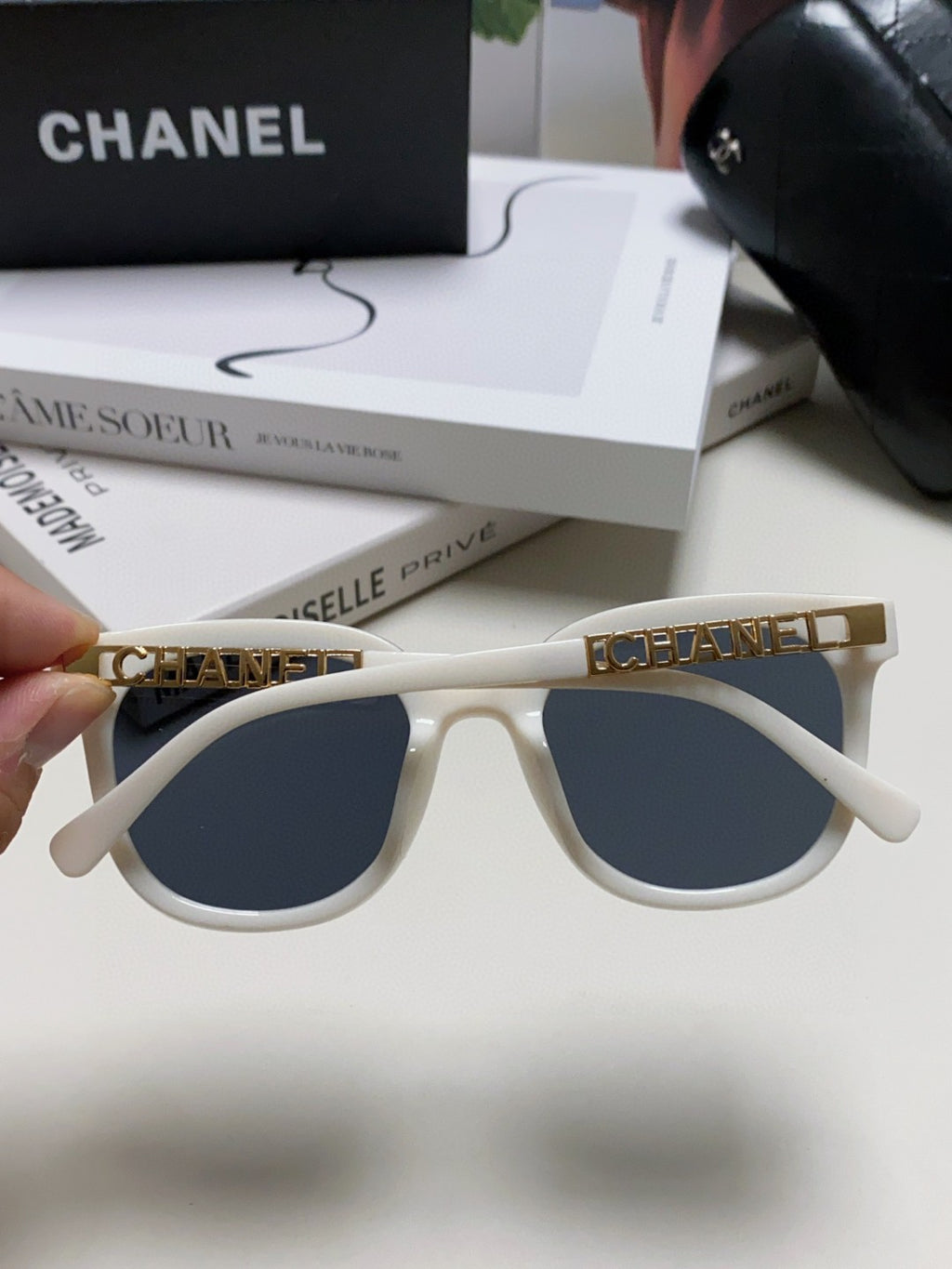 Chanel Square Gray Lens Sunglasses for Men & Women - detail image 3