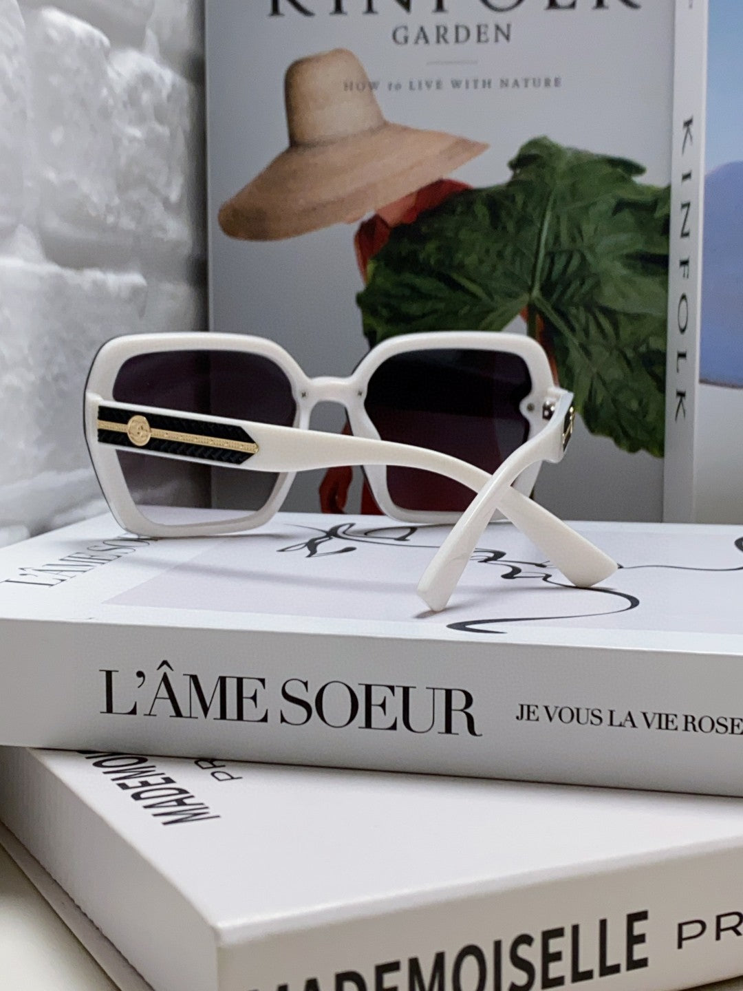 Chanel Polarized Fashion Silver Lens Sunglasses for Men & Women - 465065 - detail image 2