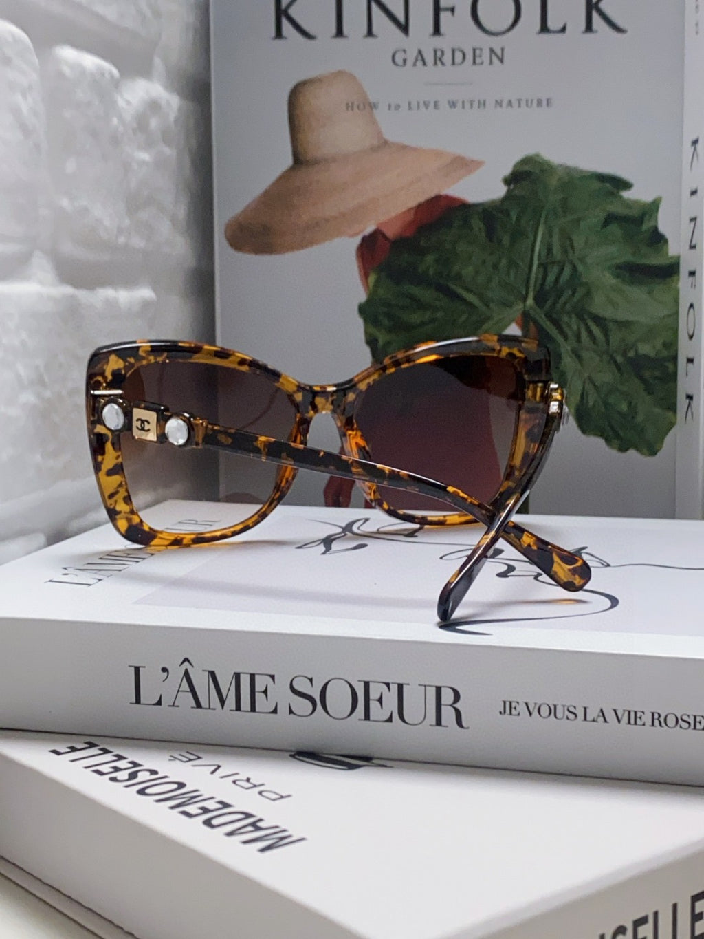 Chanel CH5445H Fashion Red Lens Sunglasses for Men & Women - detail image 2