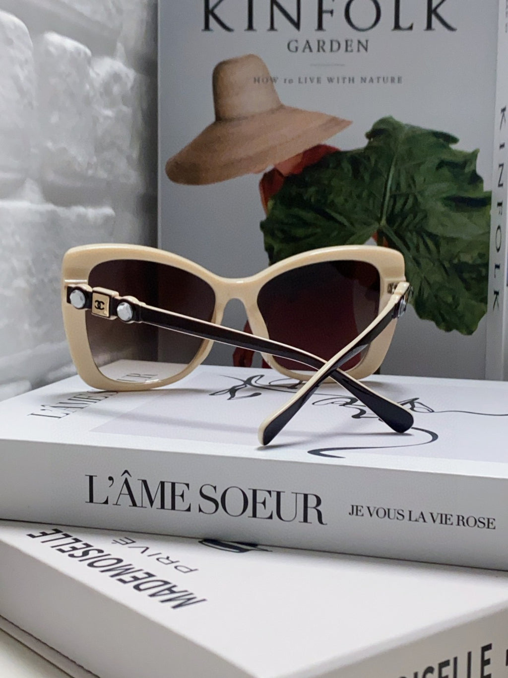 Chanel CH5445H Fashion Gray Lens Sunglasses for Men & Women - detail image 2
