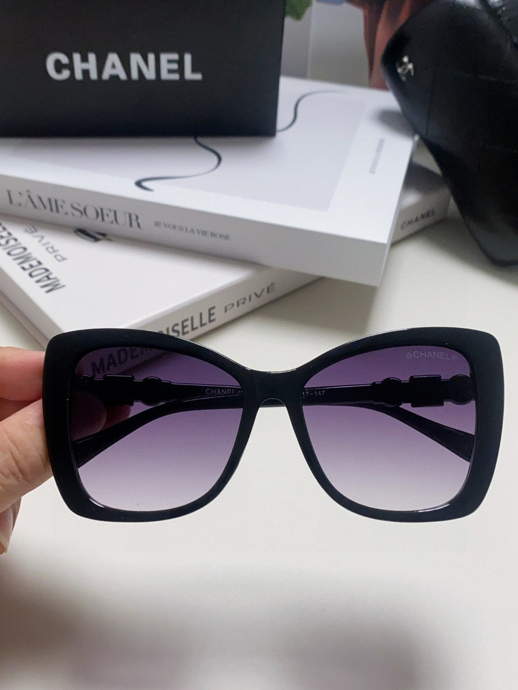 Chanel CH5445H Fashion Brown Lens Sunglasses for Men & Women - detail image 5