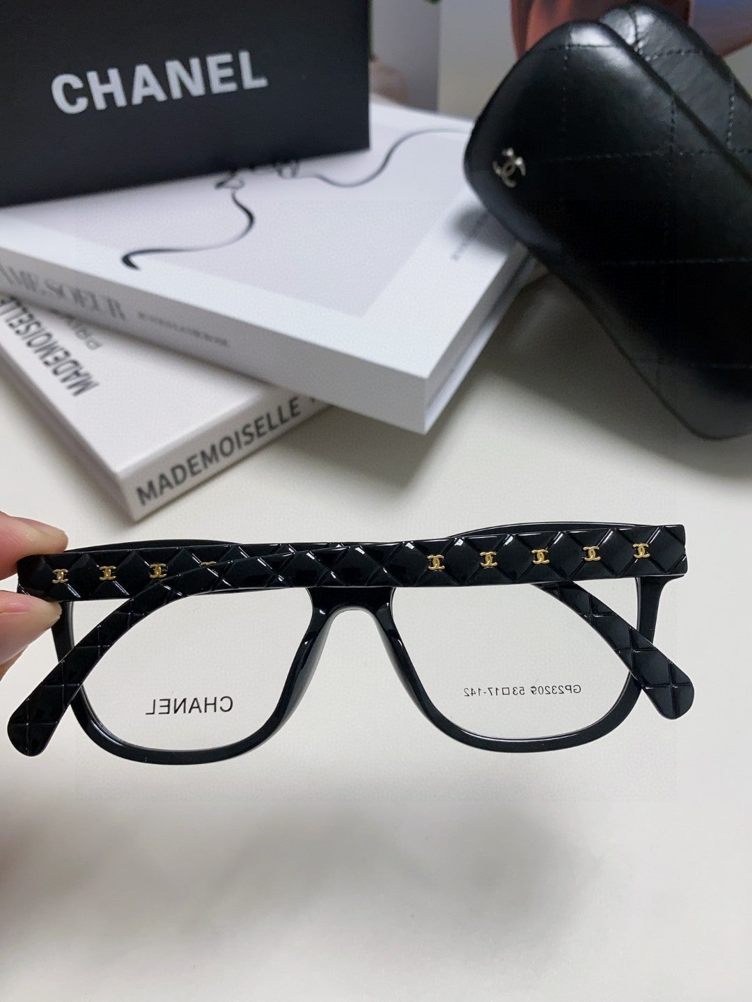 Chanel Fashion Black Lens Sunglasses for Women - detail image 6