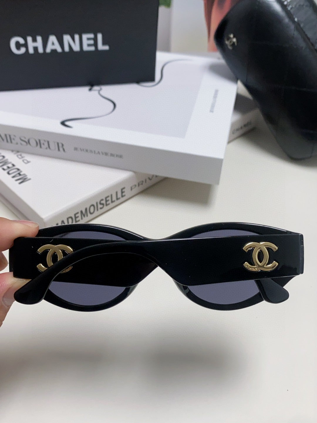Chanel Cat-Eye Blue Lens Sunglasses for Women - 465074 - detail image 4