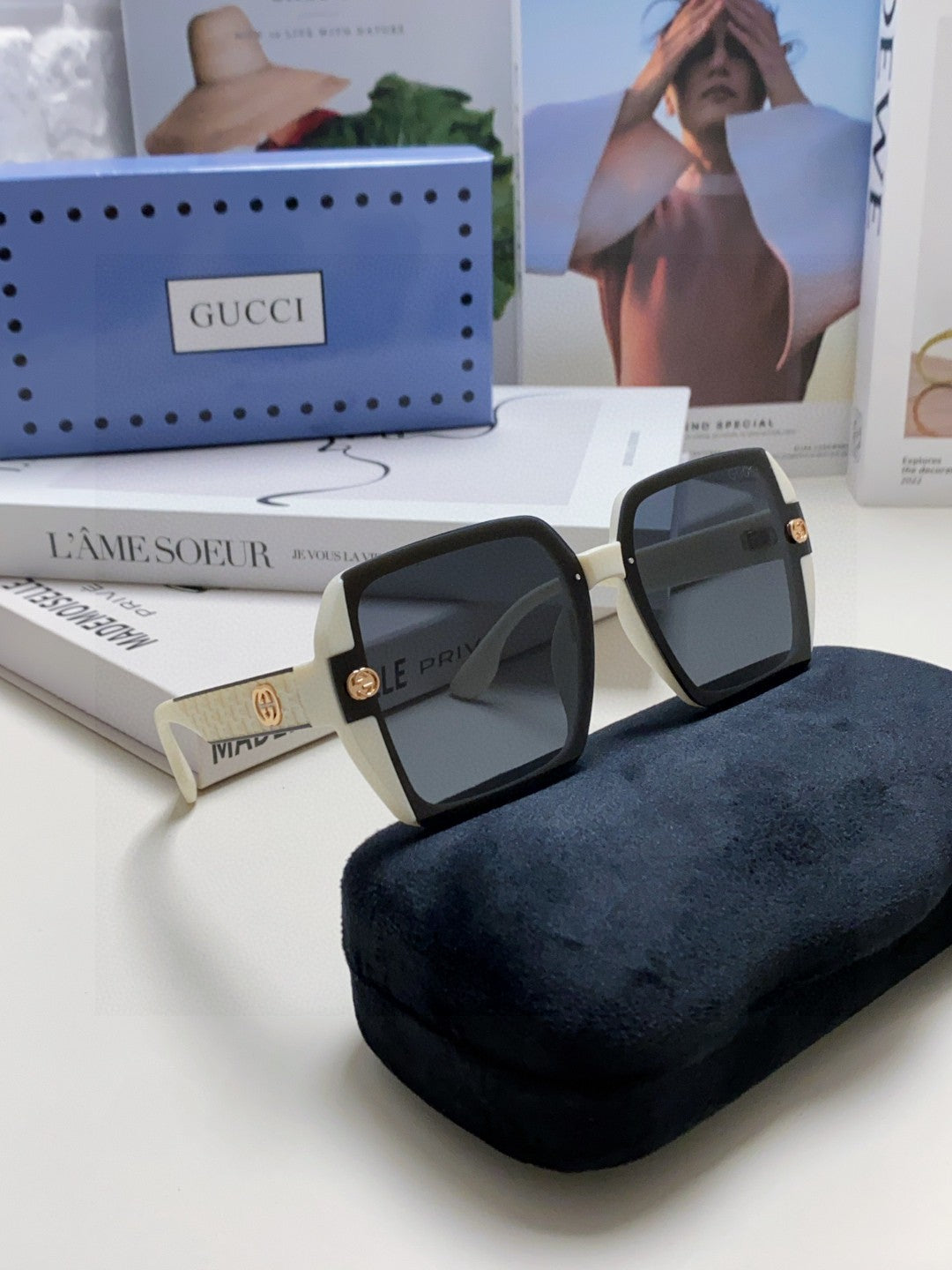 Gucci Polarized Fashion Black Lens Sunglasses for Men & Women - 464849 - detail image 7