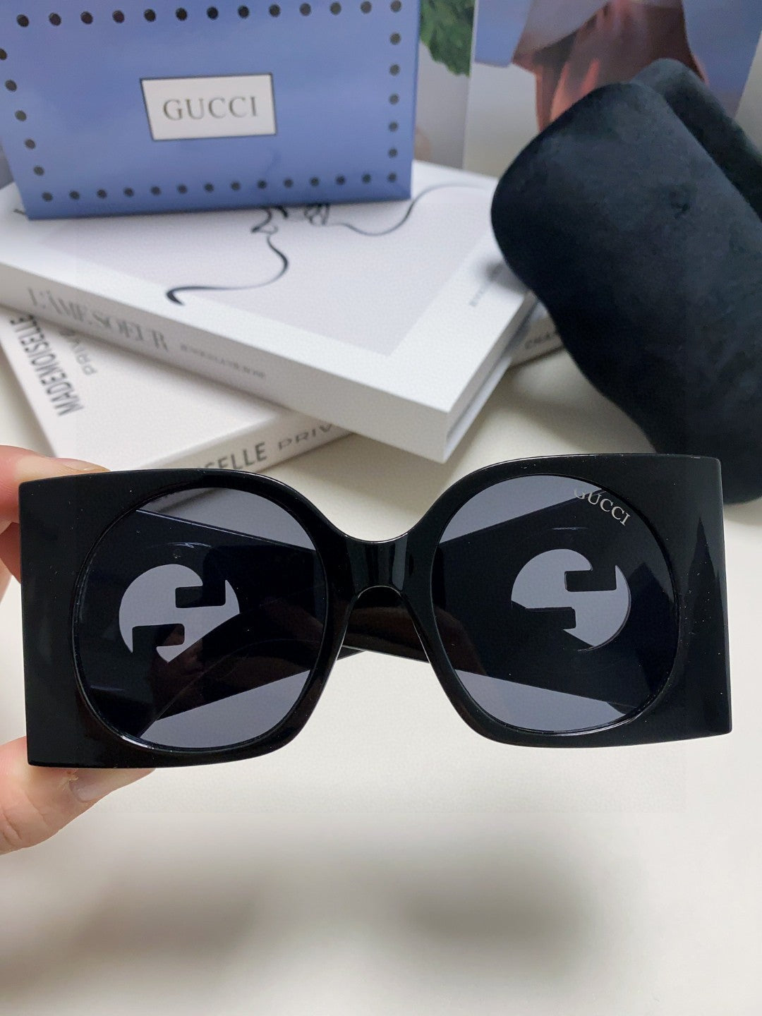 Gucci Oversized Red Lens Sunglasses for Men & Women - 464857 - detail image 3