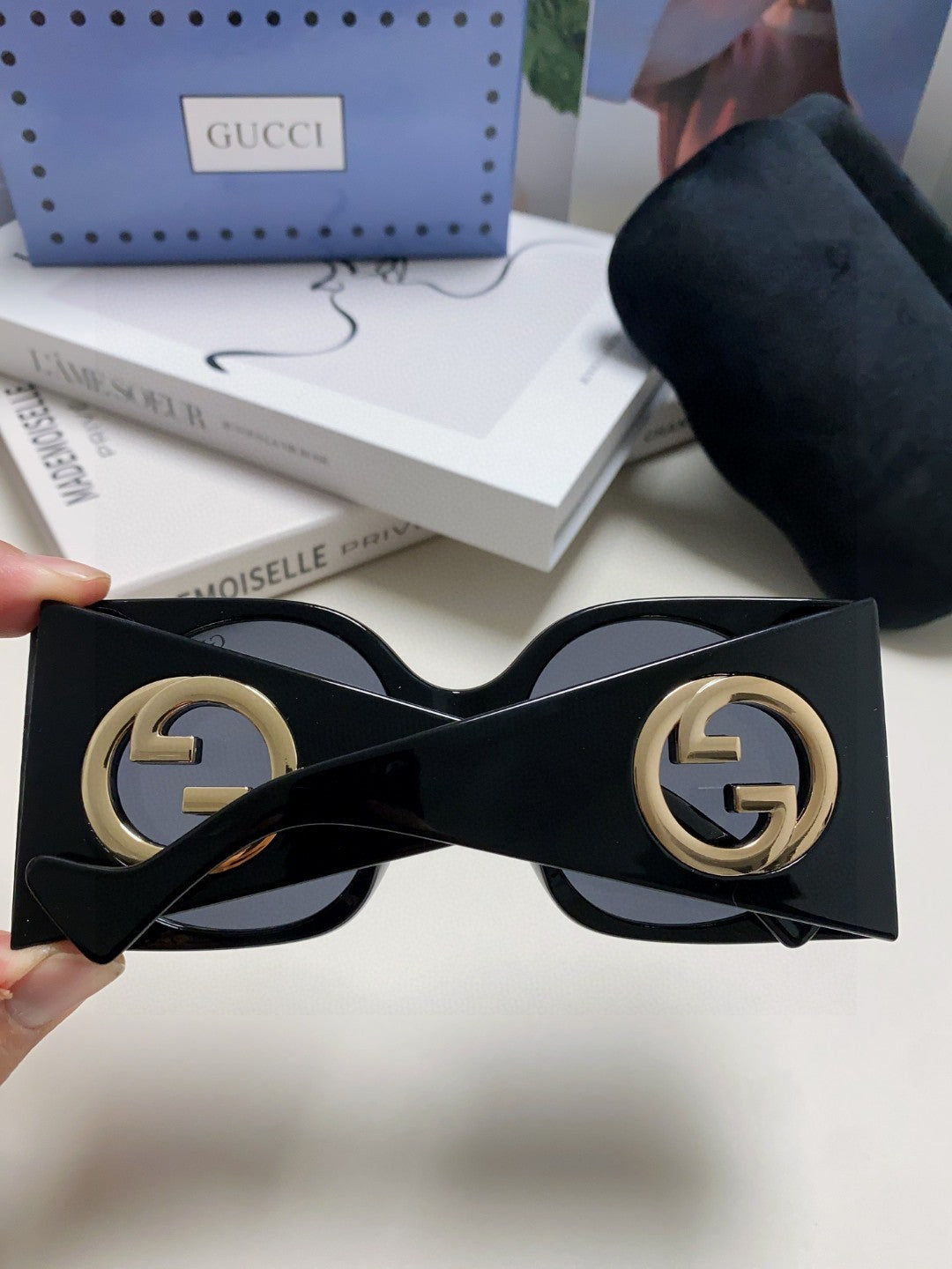 Gucci Oversized Red Lens Sunglasses for Men & Women - 464857 - detail image 4