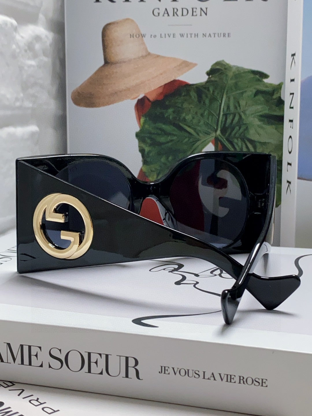 Gucci Oversized Red Lens Sunglasses for Men & Women - 464857 - detail image 2
