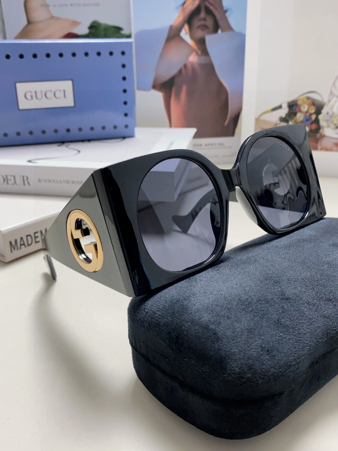 Gucci Oversized Red Lens Sunglasses for Men & Women - 464857 - detail image 6