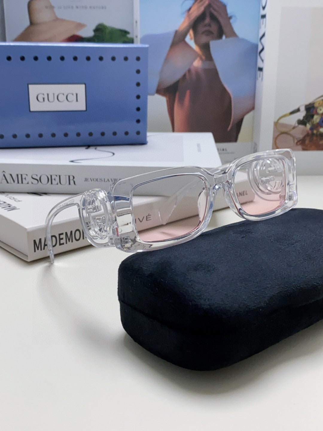 Gucci Rectangular Gray Lens Sunglasses for Men & Women - detail image 7
