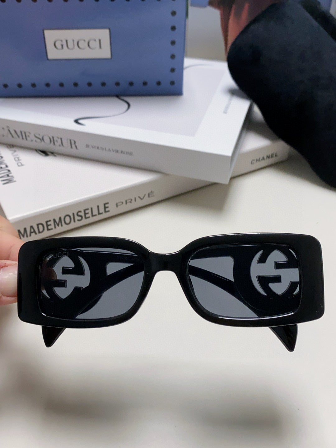 Gucci Rectangular Brown Lens Sunglasses for Men & Women - detail image 5