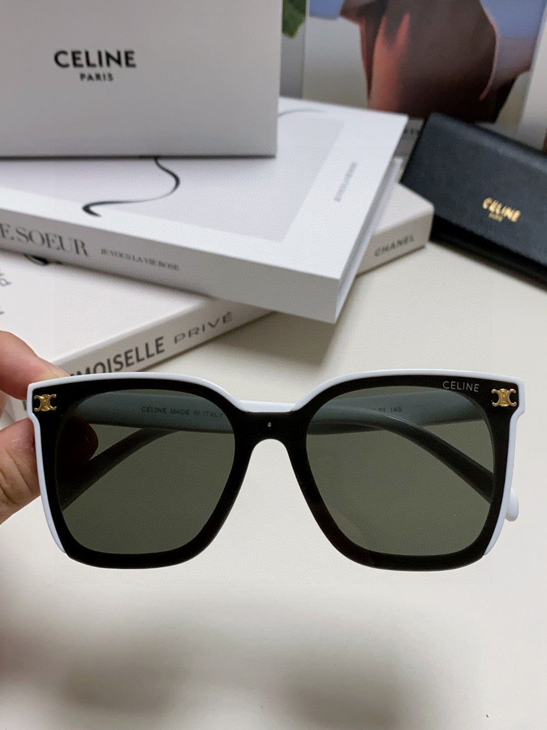 Celine Fashion Gray Lens Sunglasses for Men & Women - detail image 3