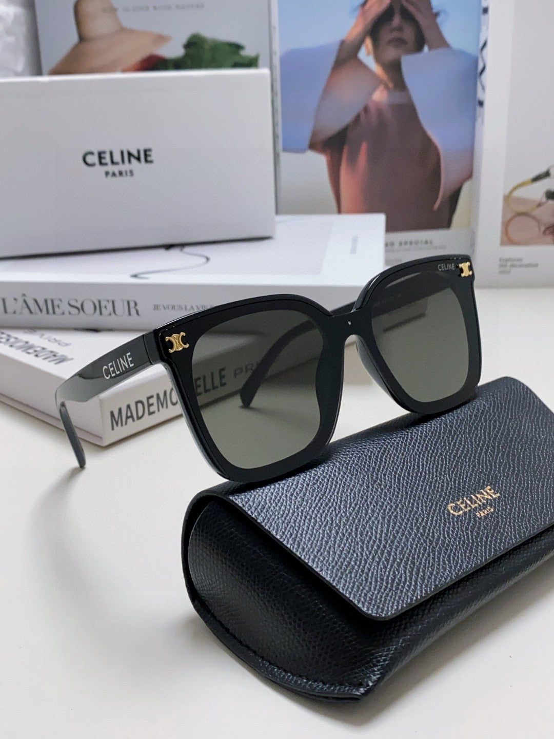 Celine Fashion Black Lens Sunglasses for Men & Women - 486942 - detail image 7