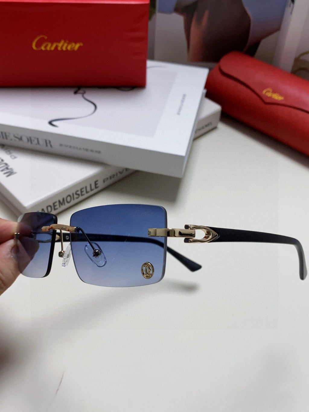 Cartier Blue-Light Rimless Blue Lens Sunglasses for Men & Women - detail image 5