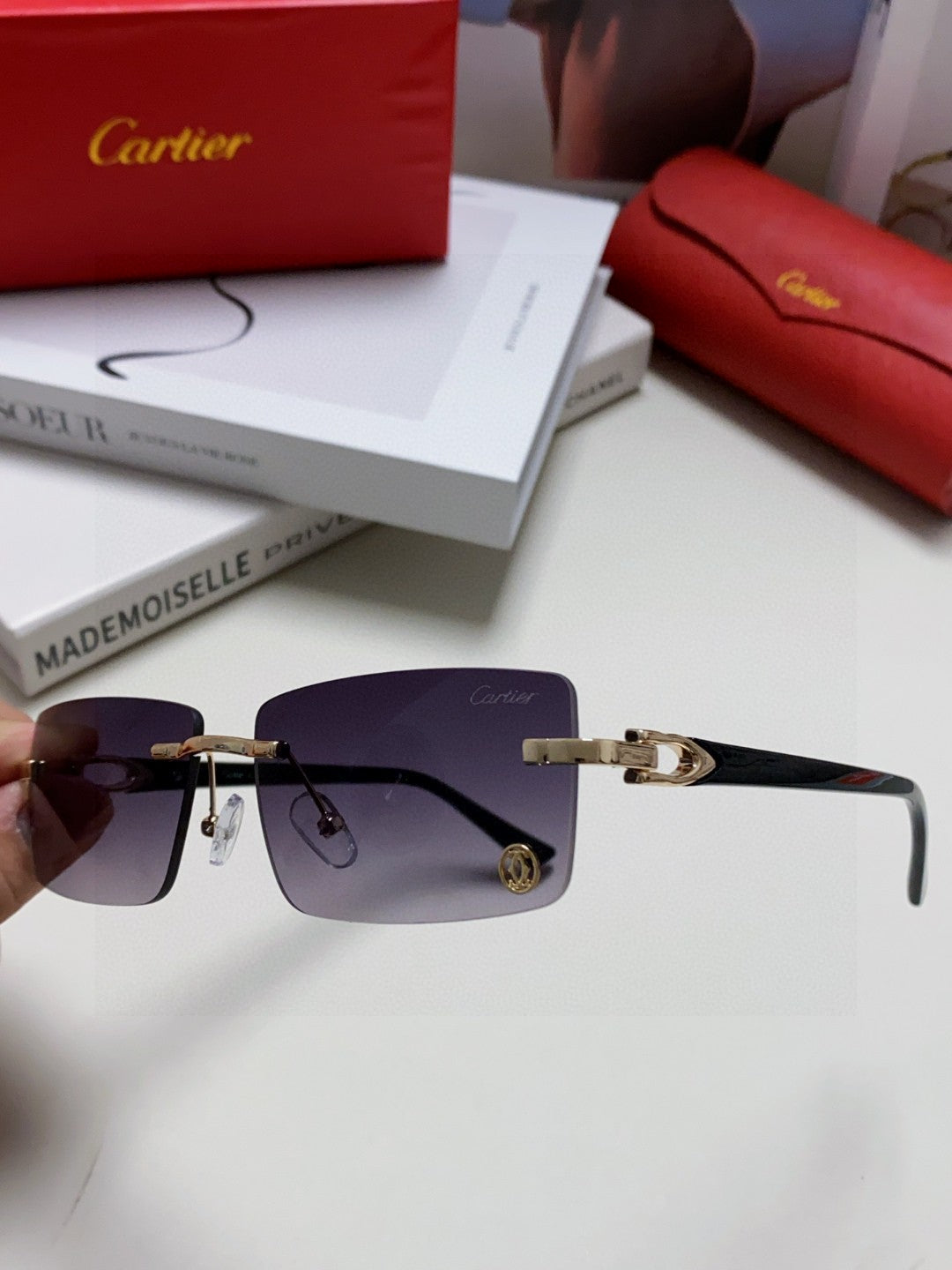 Cartier Blue-Light Rimless Gray Lens Sunglasses for Men & Women - detail image 5