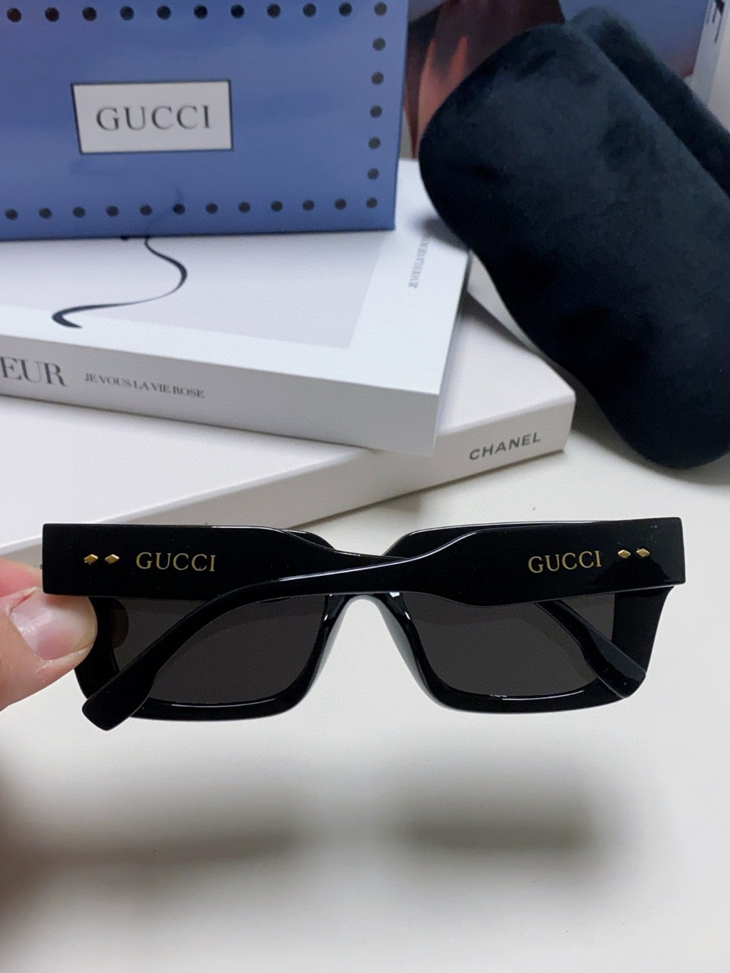 Gucci GG1529S Fashion Silver Lens Sunglasses for Men & Women - 493344 - detail image 4