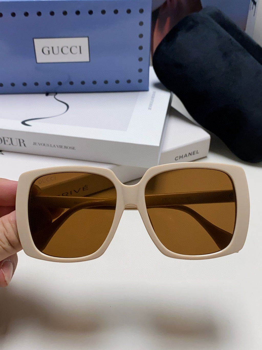 Gucci Oversized Brown Lens Sunglasses for Women - 493348 - detail image 3