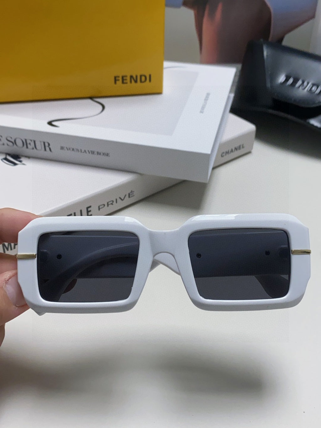 Fendi Square Gray Lens Sunglasses for Men & Women - 372458 - detail image 3