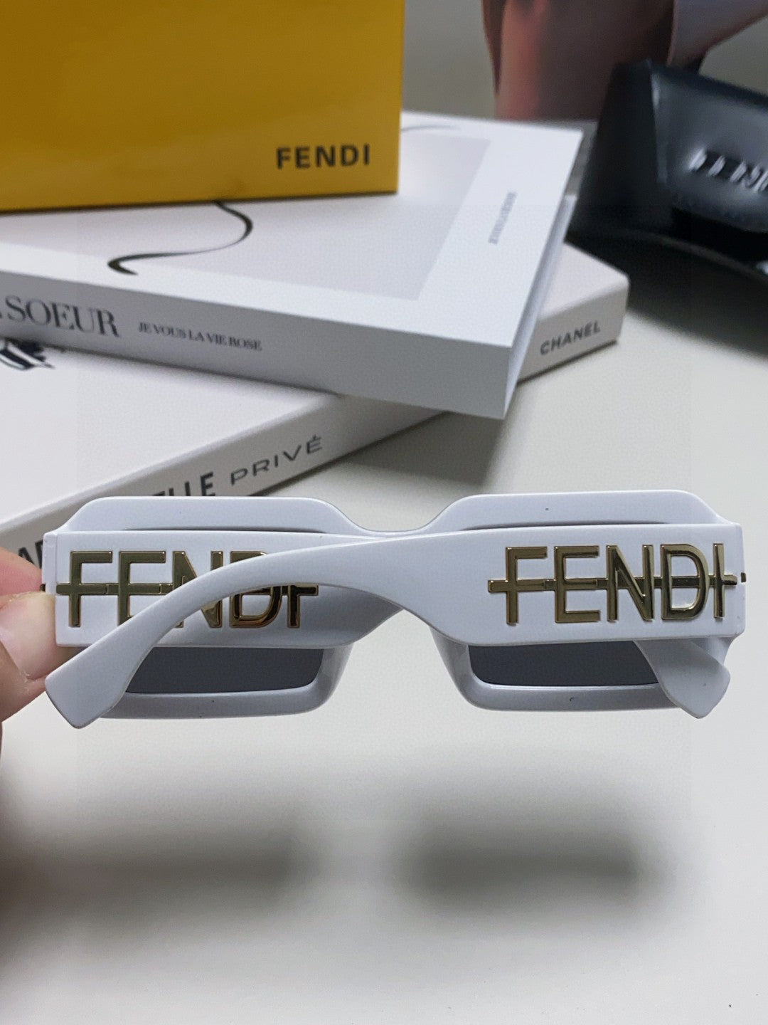 Fendi Square Gray Lens Sunglasses for Men & Women - 372458 - detail image 4
