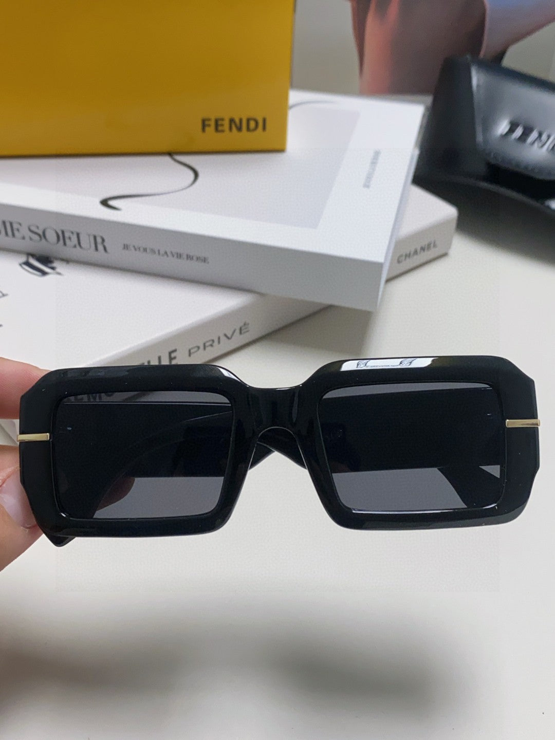 Fendi Square Orange Lens Sunglasses for Men & Women - detail image 3
