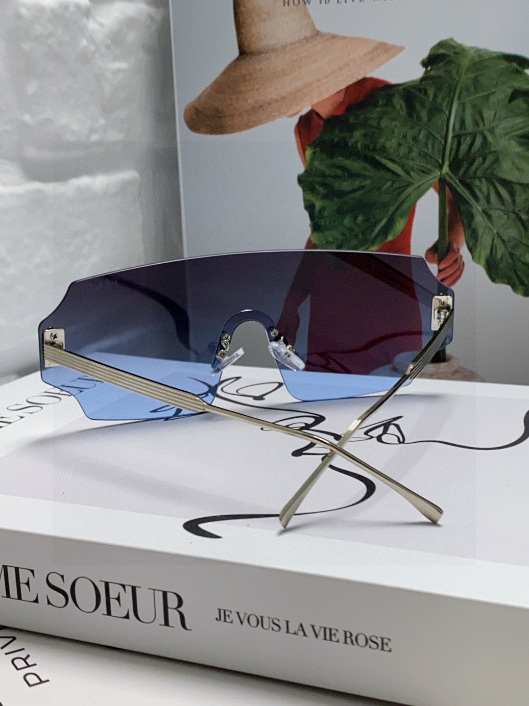 Fendi Lightweight Rimless Blue Lens Sunglasses for Men & Women - 399281
