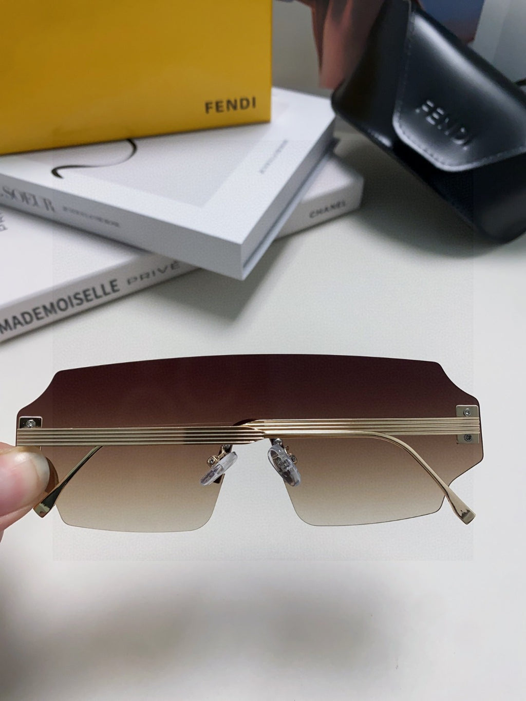 Fendi Lightweight Rimless Red Lens Sunglasses for Men & Women - 399282 - detail image 4
