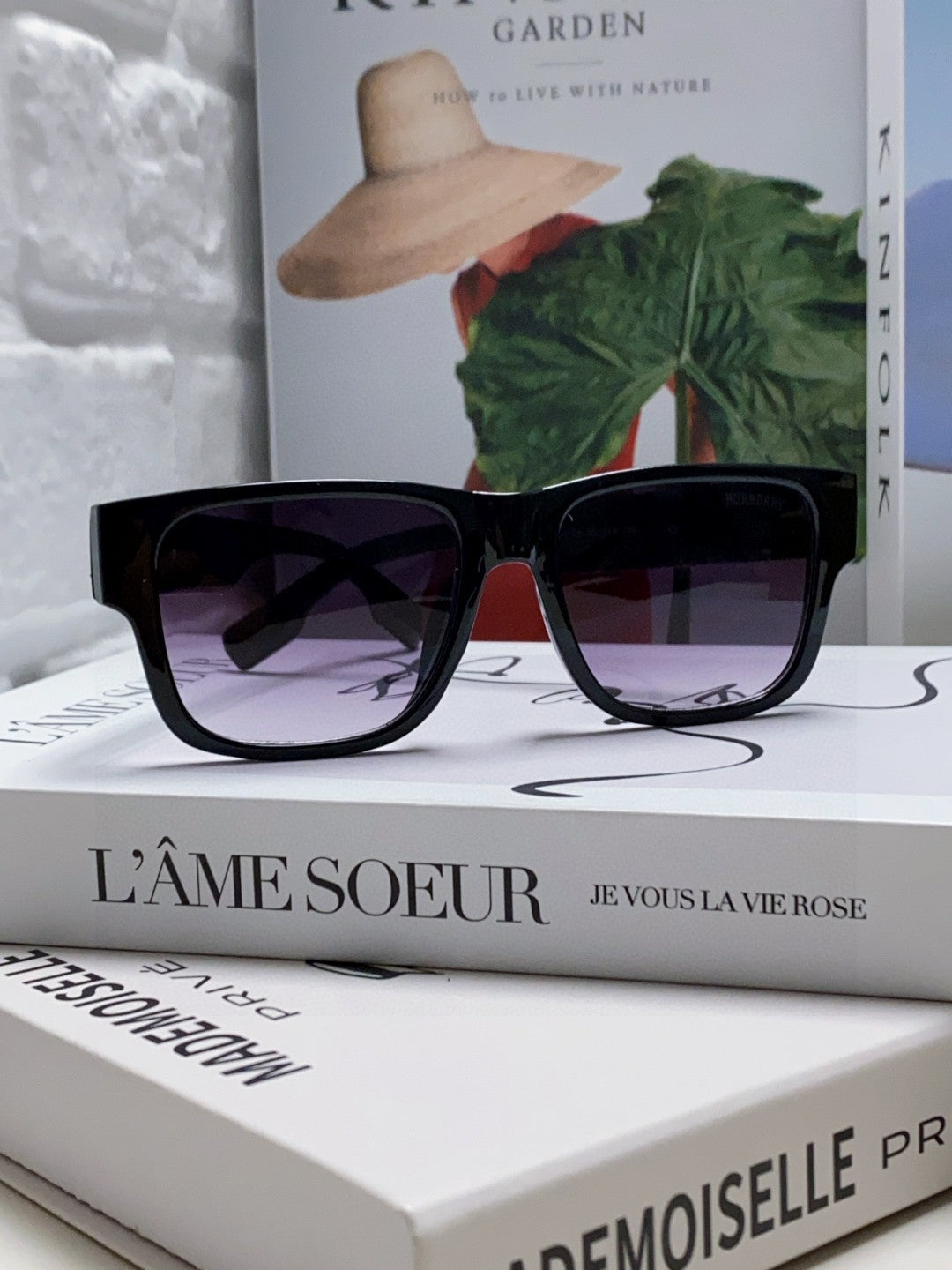 Burberry Fashion Gray Lens Sunglasses for Men & Women - 372330