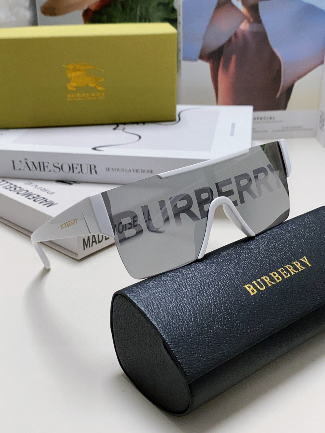 Burberry Fashion Black Lens Sunglasses for Men & Women - 372324 - detail image 7