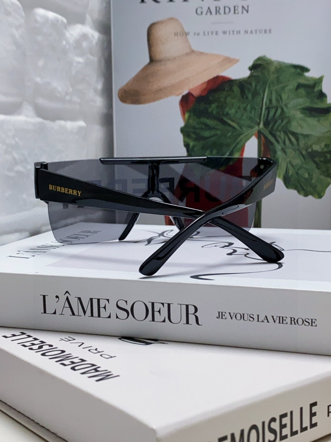 Burberry Fashion Silver Lens Sunglasses for Men & Women - 372327 - detail image 2