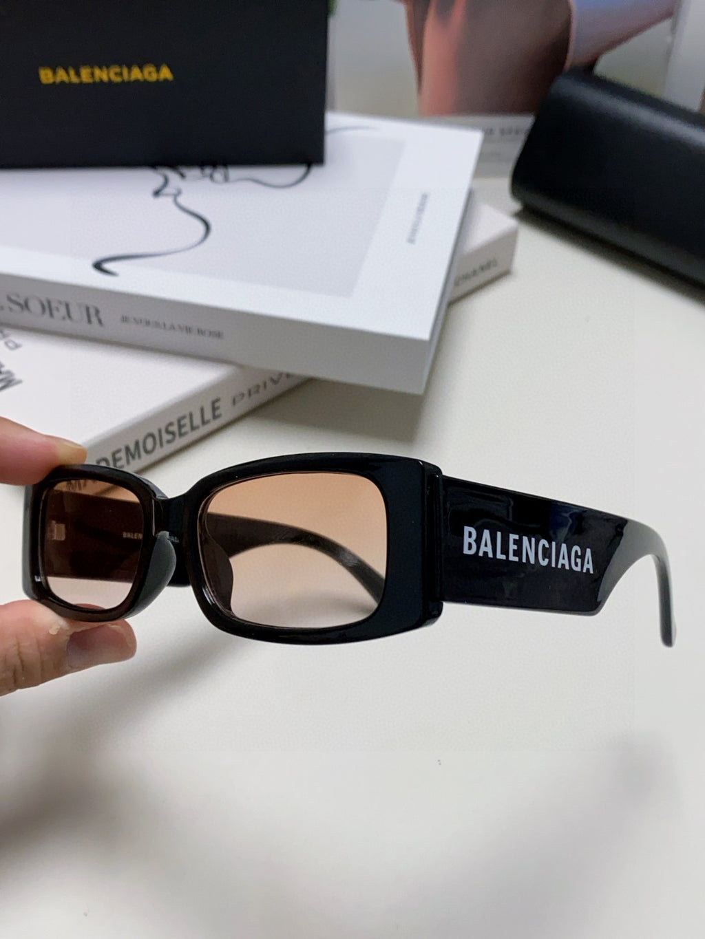 Balenciaga Fashion Silver Lens Sunglasses for Men & Women - 382912 - detail image 5