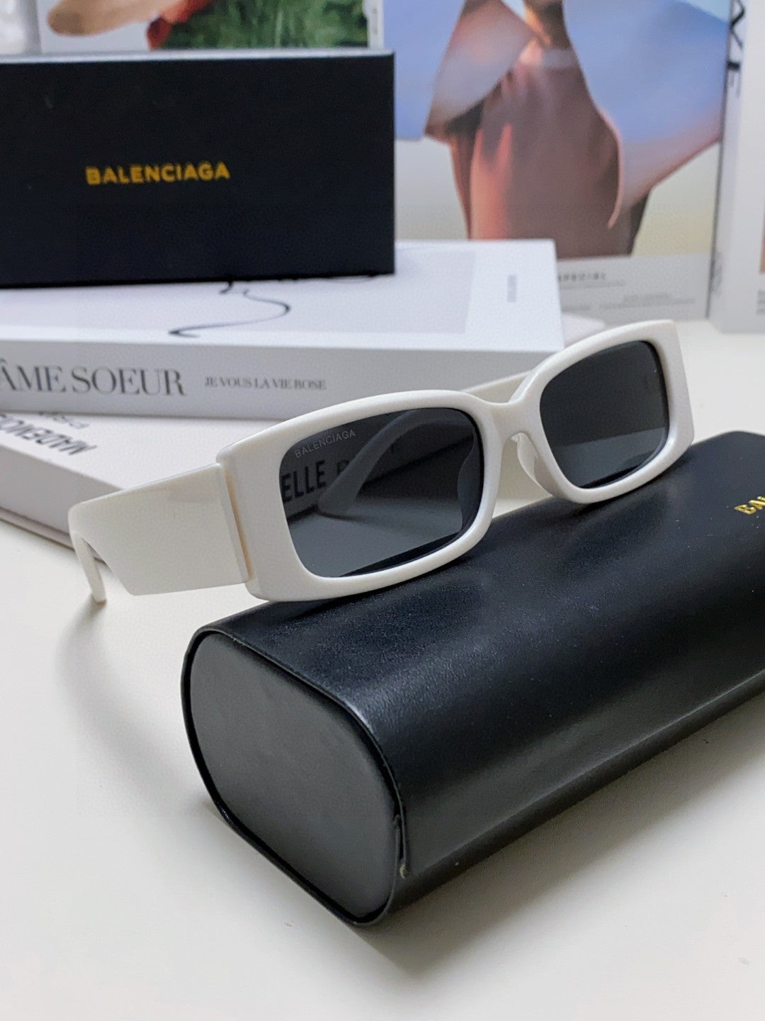 Balenciaga Fashion Gray Lens Sunglasses for Men & Women - detail image 7