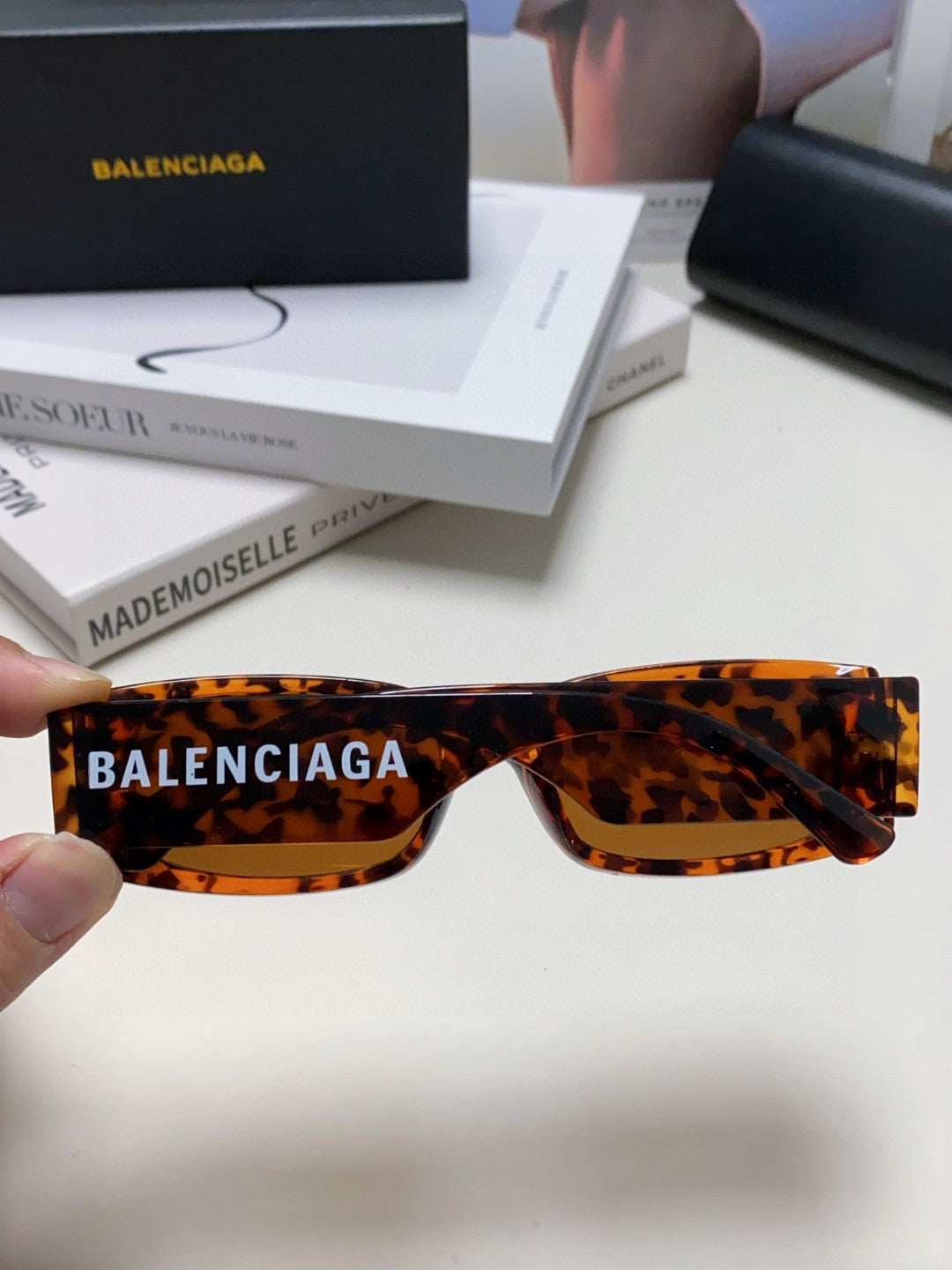 Balenciaga Fashion Brown Lens Sunglasses for Men & Women - 382915 - detail image 4