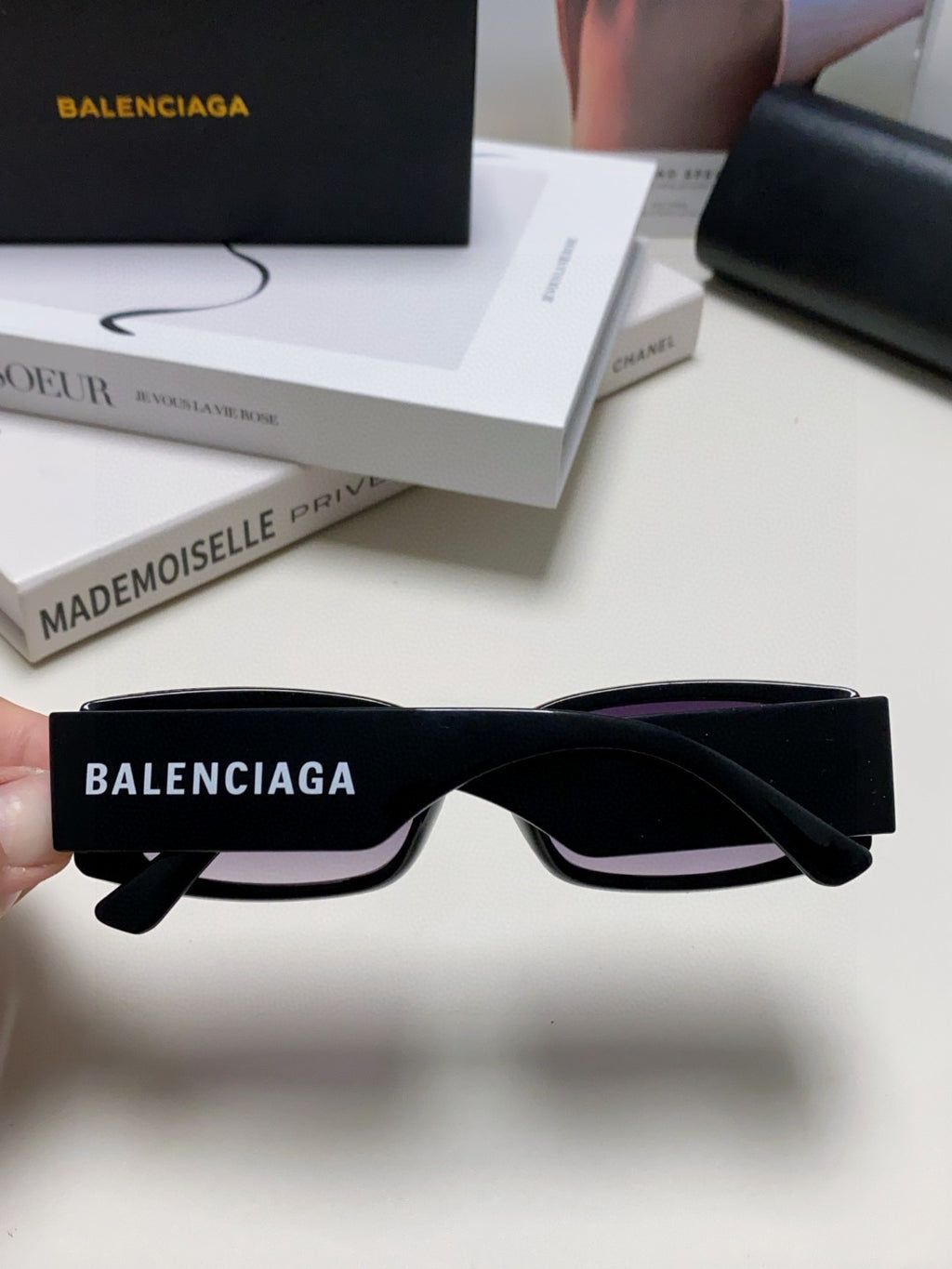 Balenciaga Fashion Silver Lens Sunglasses for Men & Women - 382916 - detail image 4