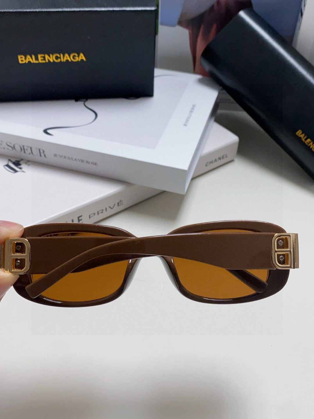 Balenciaga BB0310SK Slim Brown Lens Sunglasses for Men & Women - detail image 4