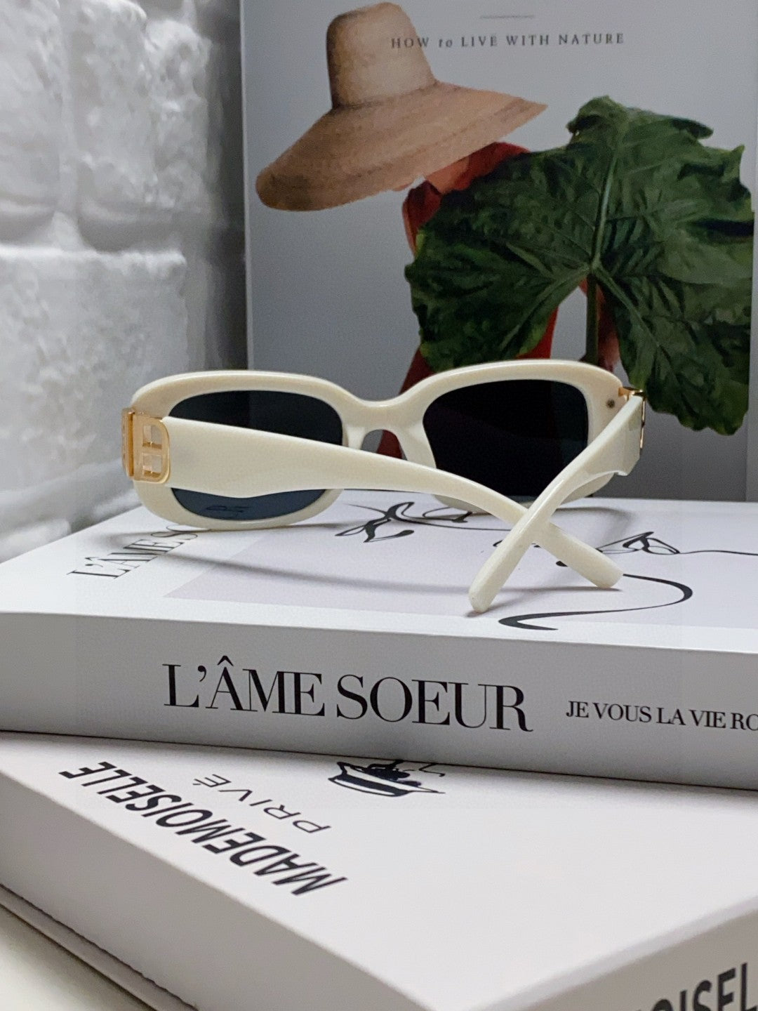 Balenciaga BB0310SK Slim Red Lens Sunglasses for Men & Women - detail image 2